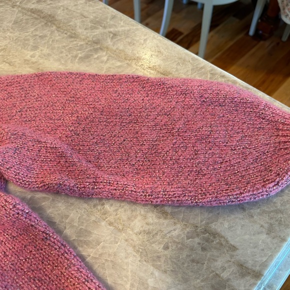 Beautiful Le Lion sweater with embroidered detail. Size small - Picture 3 of 8